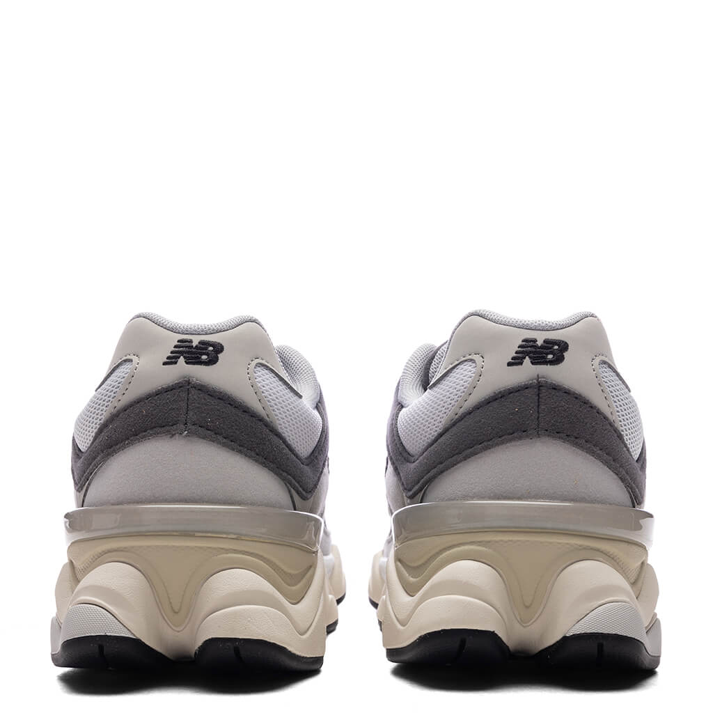 9060 (GS) - Raincloud/Castlerock