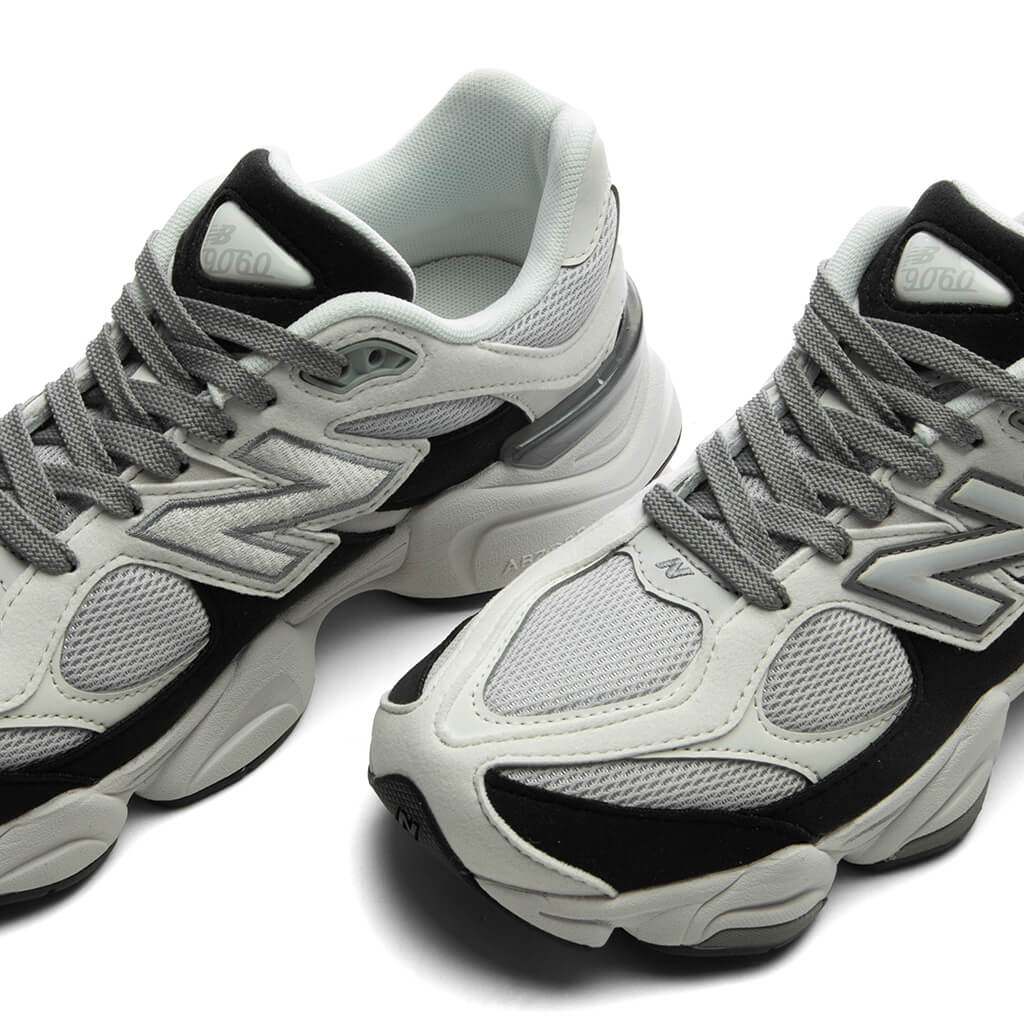 9060 Lace (GS) - Reflection/Grey Matter/Black