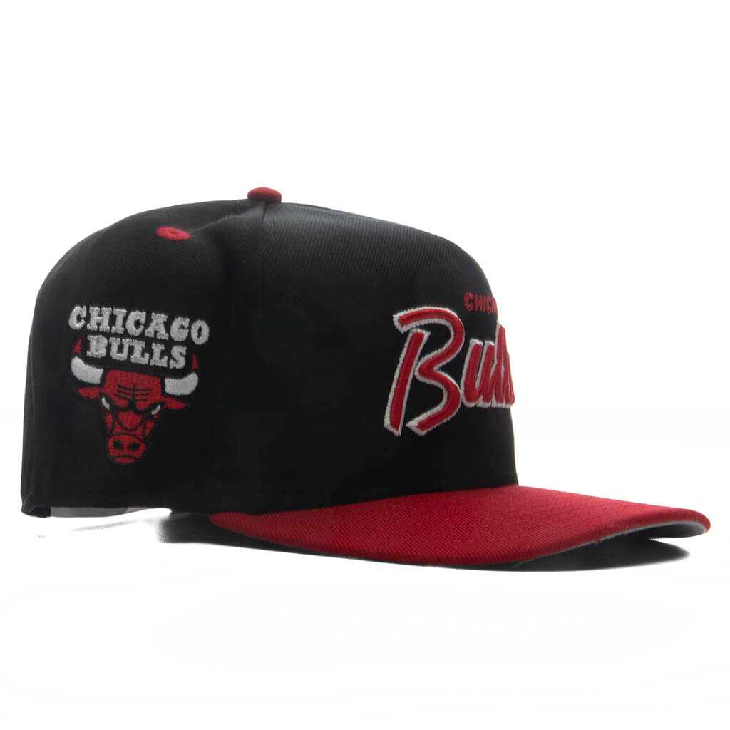 9FIFTY A-Frame Curved Hardwood Classics Script Snapback - Chicago Bulls