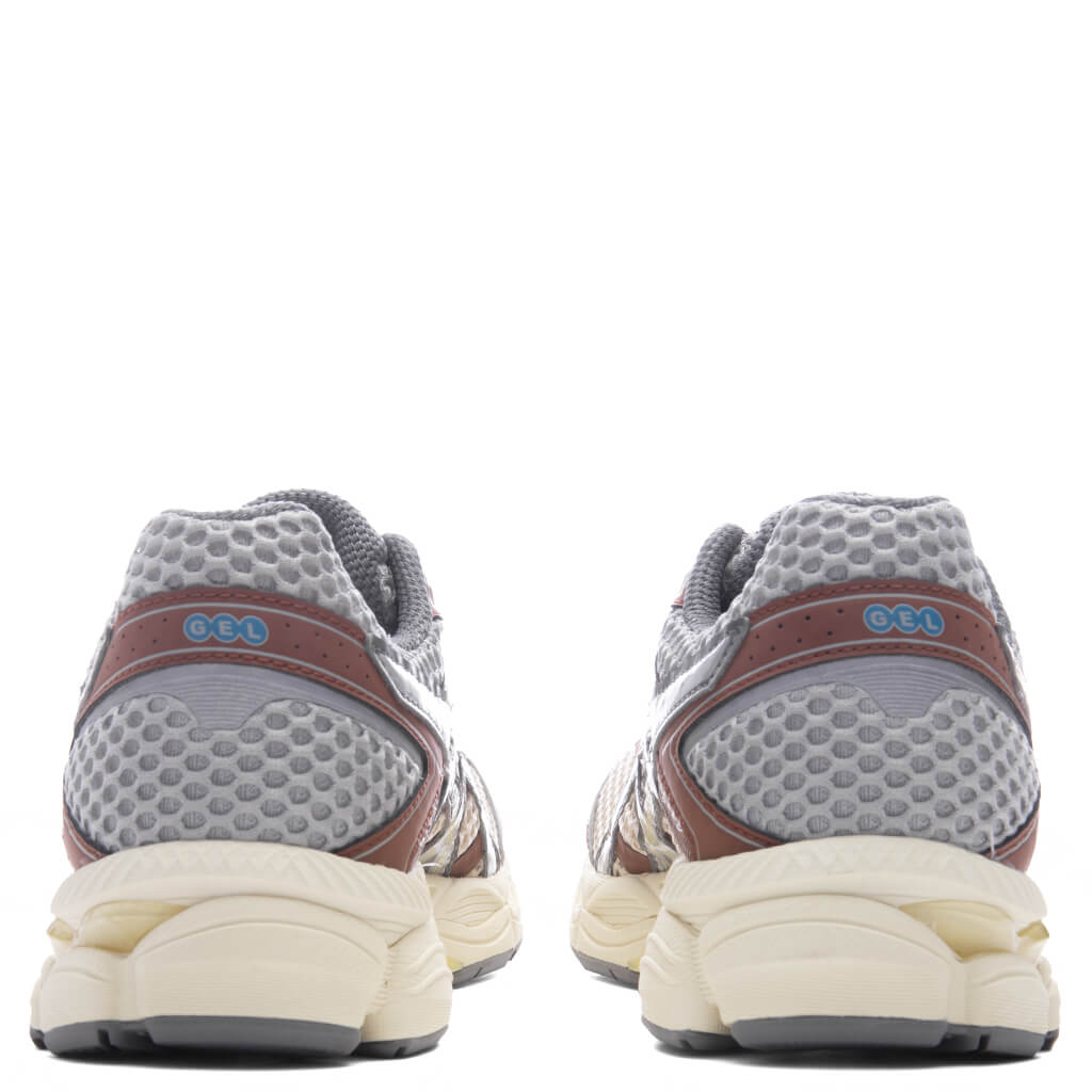 Asics x emmi Gel-Cumulus 16 - Beige/Grey