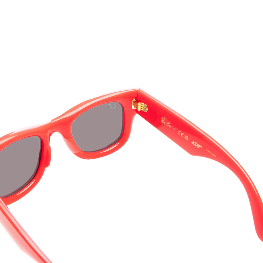 A$AP Rocky x Ray-Ban Wayfarer Puffer - Polished Red