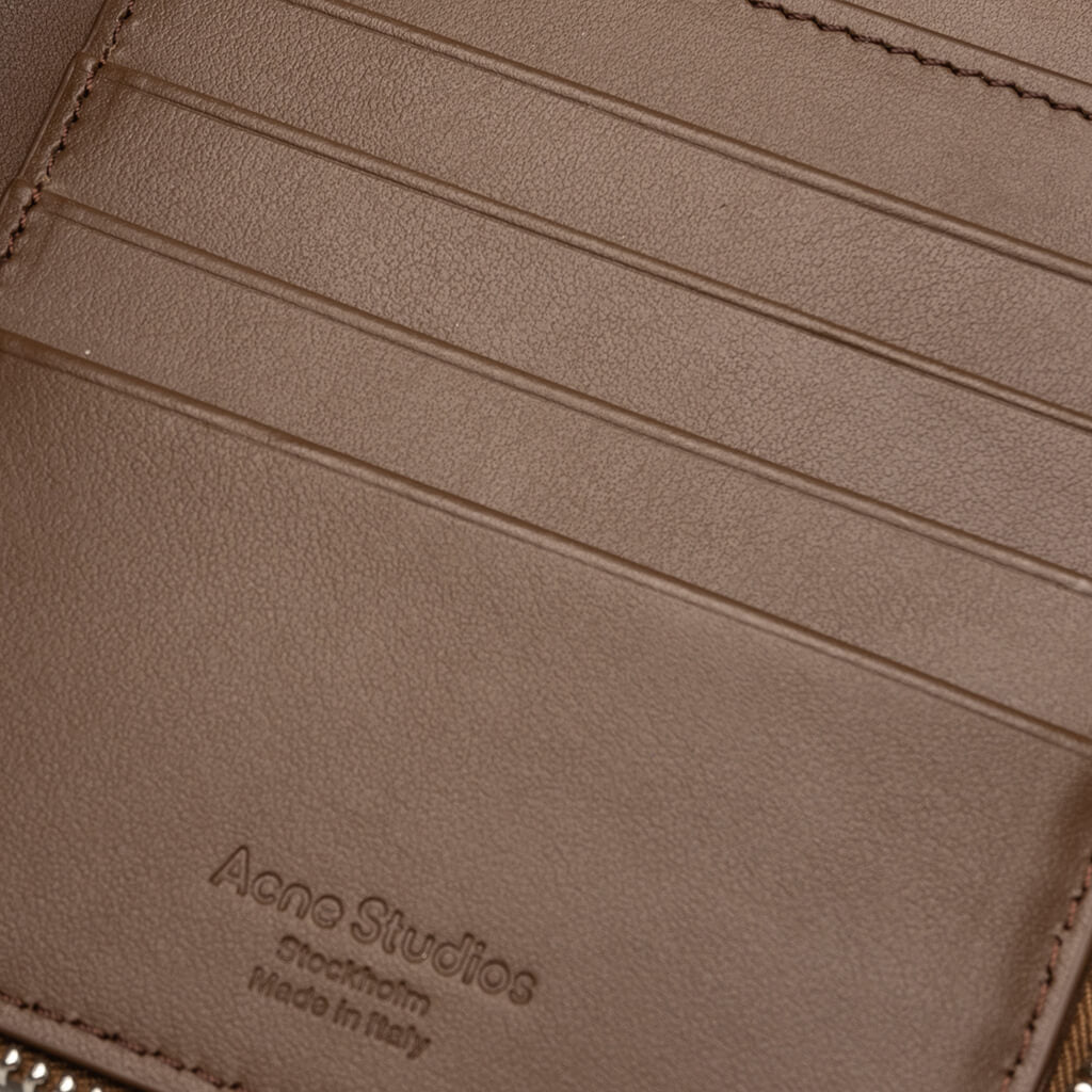 Zipped Wallet - Camel Brown