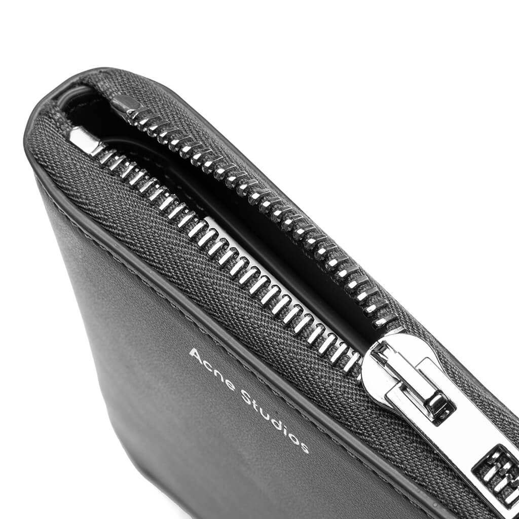 Zipped Wallet - Dark Grey