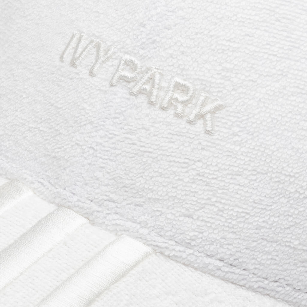 adidas Originals x Ivy Park Towel Terry Backless Cap - Core White