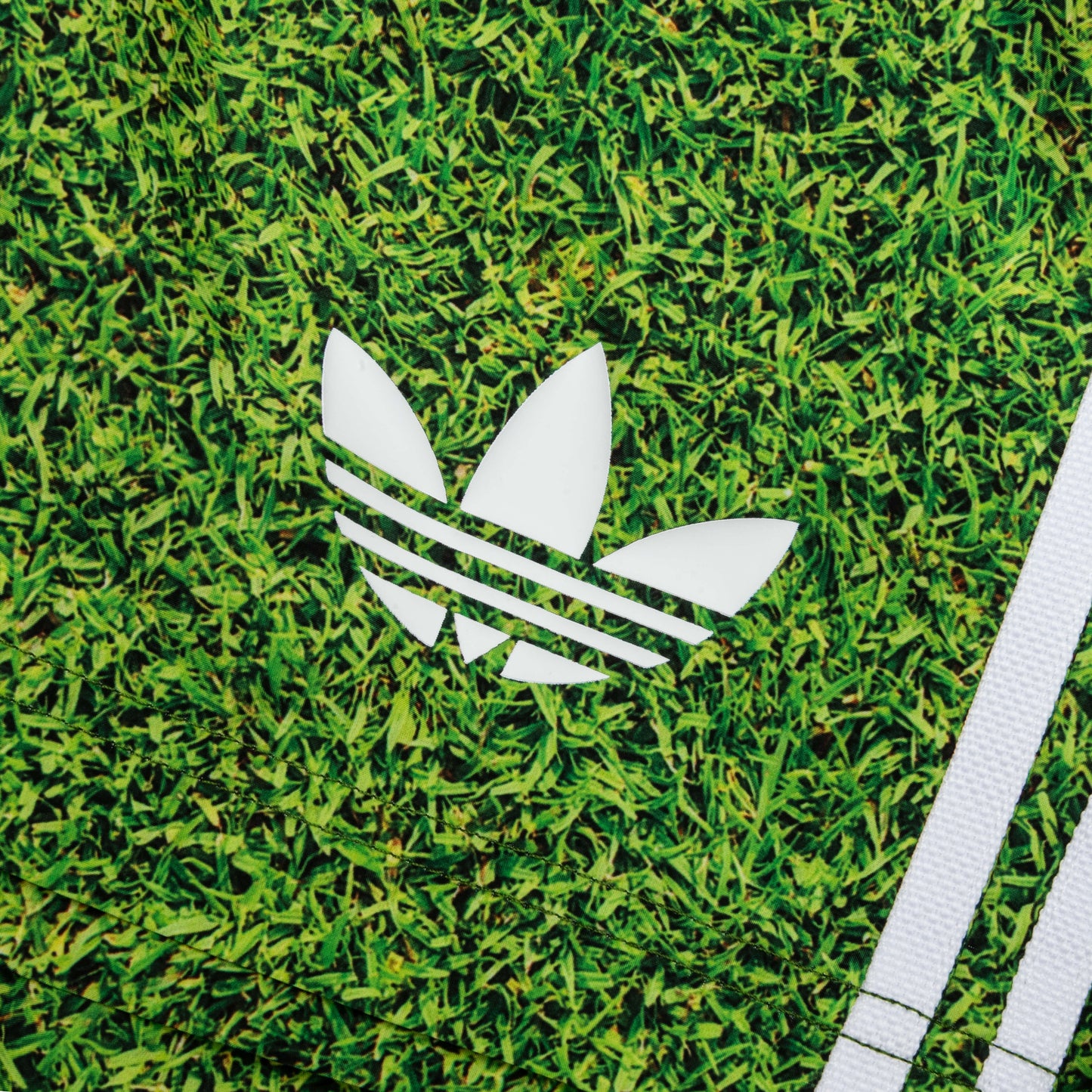 adidas Originals x Kerwin Frost Shorts - AOP Grass