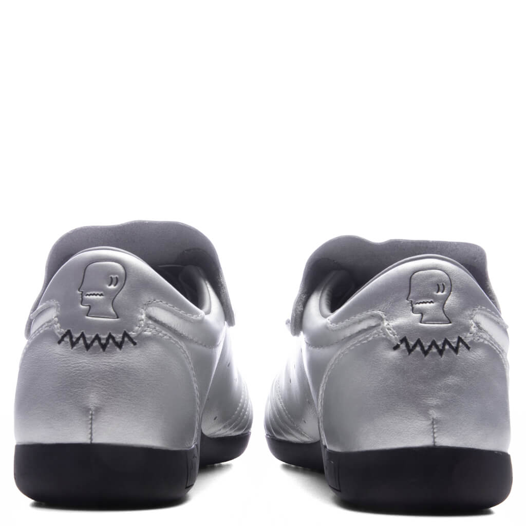 adidas Originals x Brain Dead Techwondo - Silver Metallic/Core Black/Cloud White