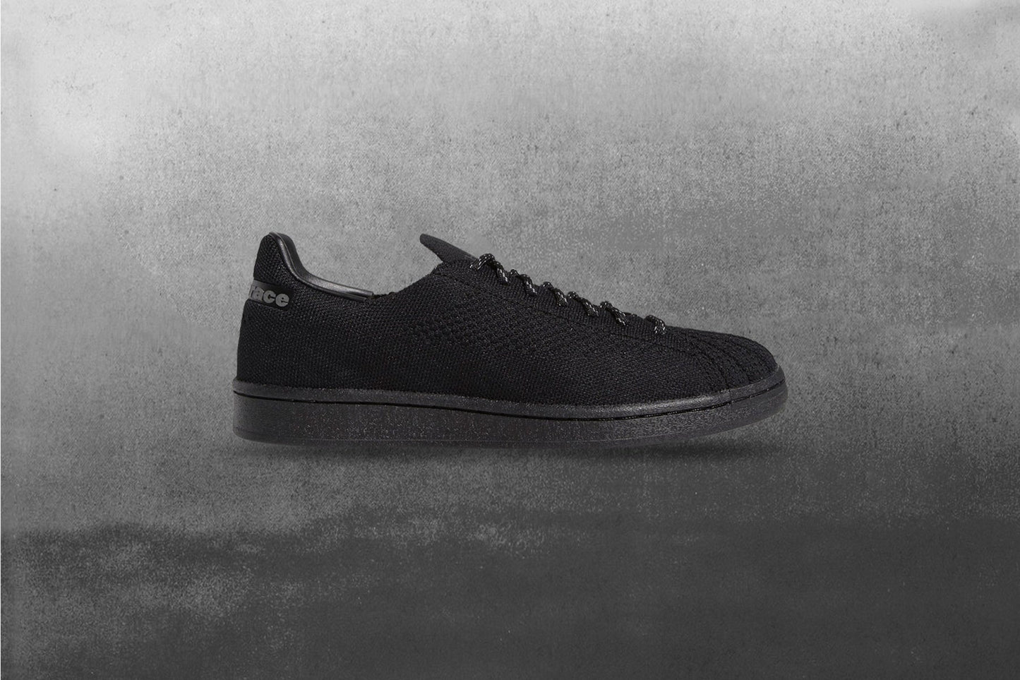 adidas Originals x Pharrell Williams Superstar Primeknit - Core Black