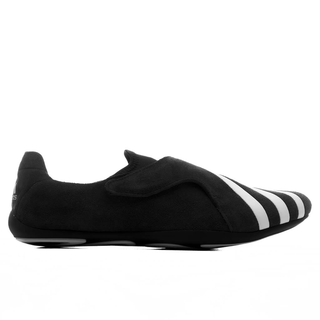 adidas Originals x Pharrell Williams Yoga Vario - Core Black/Footwear White/Core Black