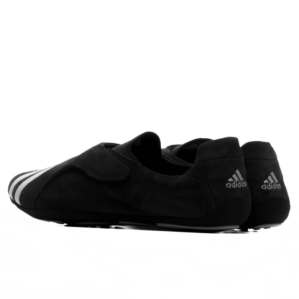 adidas Originals x Pharrell Williams Yoga Vario - Core Black/Footwear White/Core Black