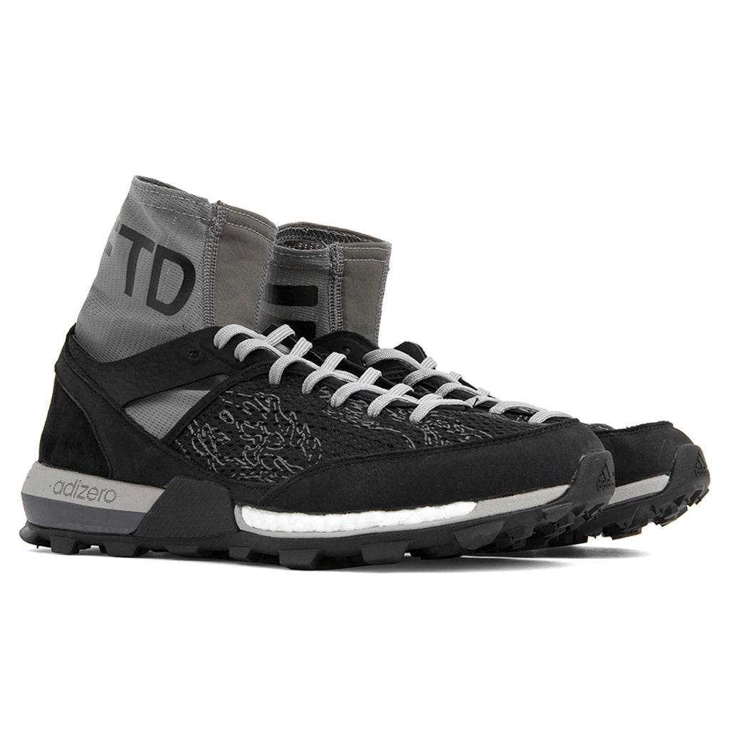 adidas Originals x UNDEFEATED Adizero XT Boost - Shift Grey/Cinder/Utility Black