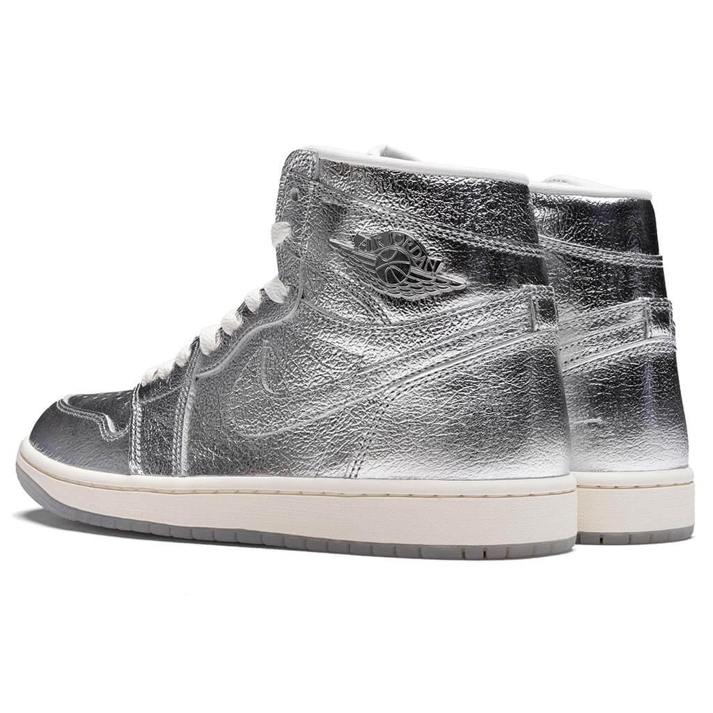 Women's Air Jordan 1 Retro Hi OG - Metallic Silver/Photon Dust/Sail