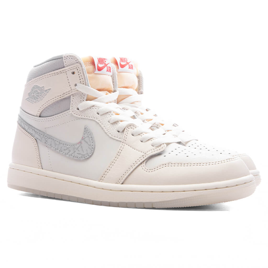 Air Jordan 1 Retro High OG 'Sail' - Sail/University Red/Pale Ivory
