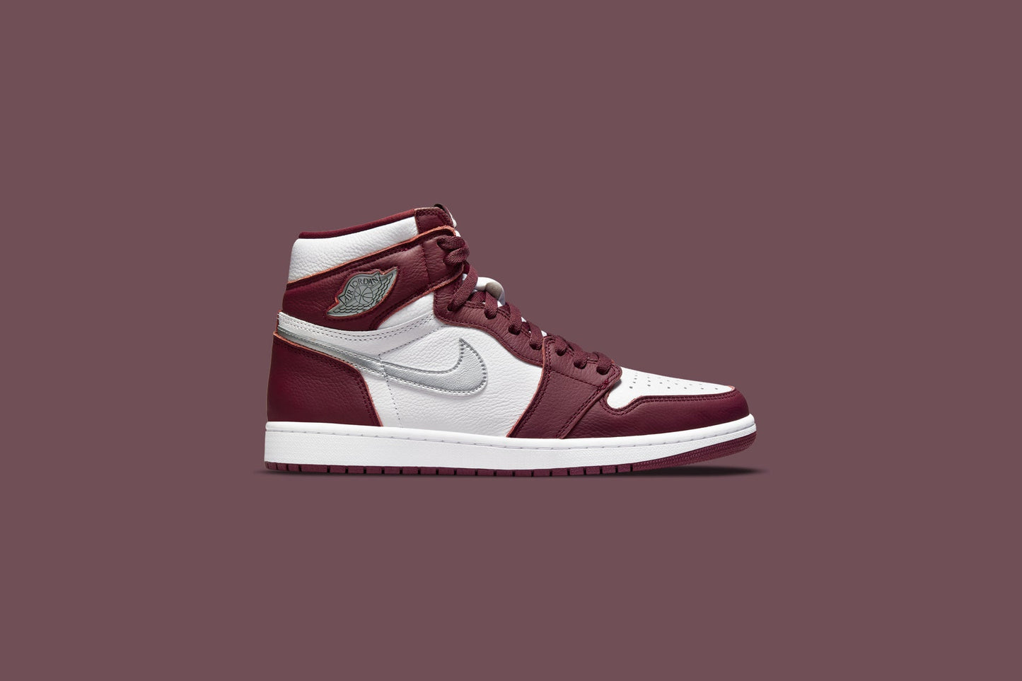 Air Jordan 1 Retro High OG - Bordeaux/Metallic Silver/White