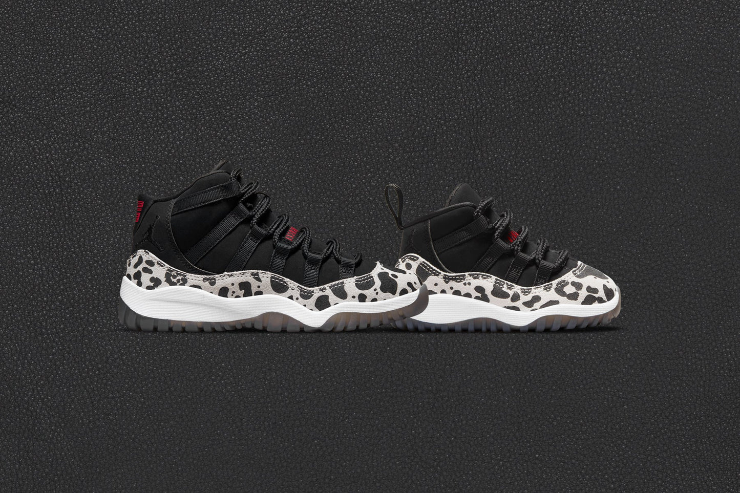 Air Jordan 11 Retro (TD) - Black/Gym Red/Sail