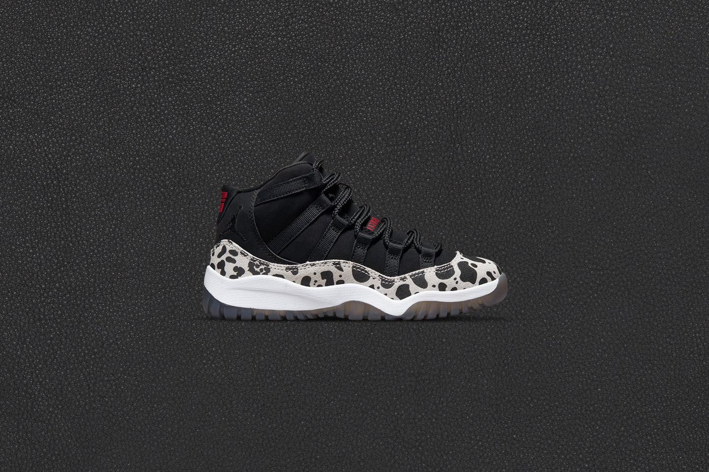 Air Jordan 11 Retro (PS) - Black/Gym Red/Sail