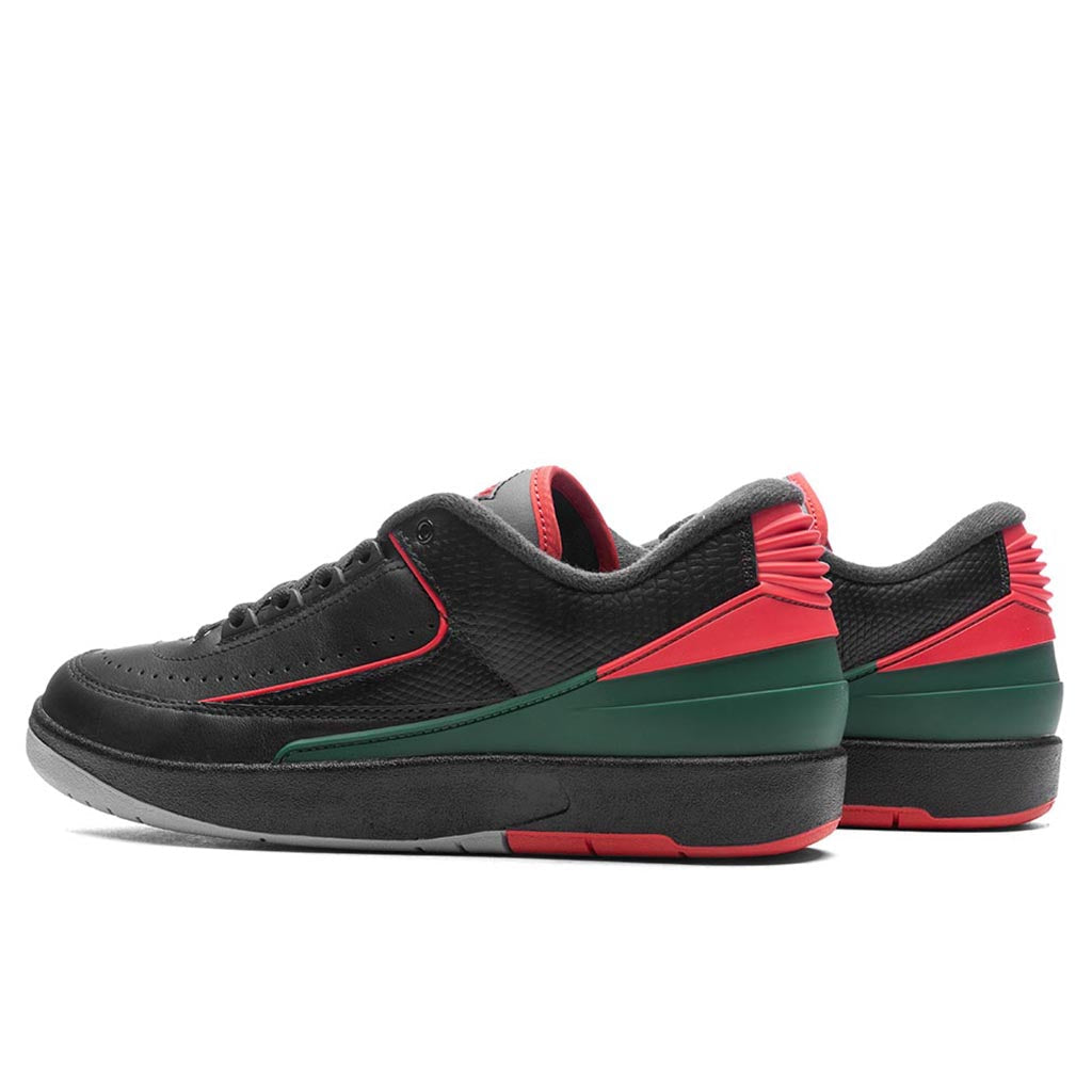 Air Jordan 2 Retro Low 'Christmas' - Black/Fire Red/Cement Grey