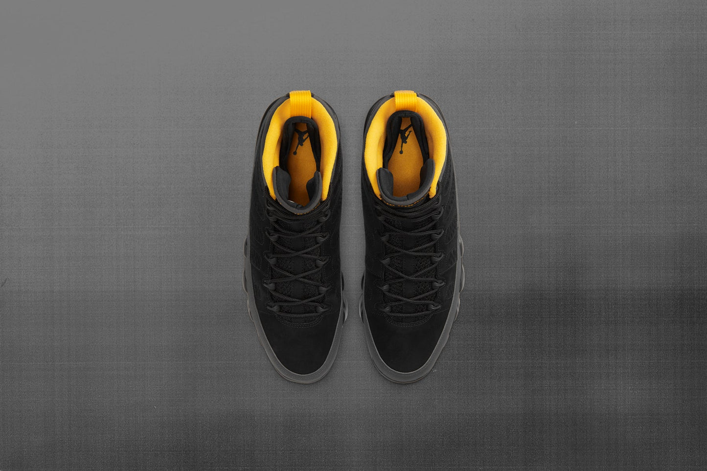 Air Jordan 9 Retro "University Gold" - Black/Dark Charcoal