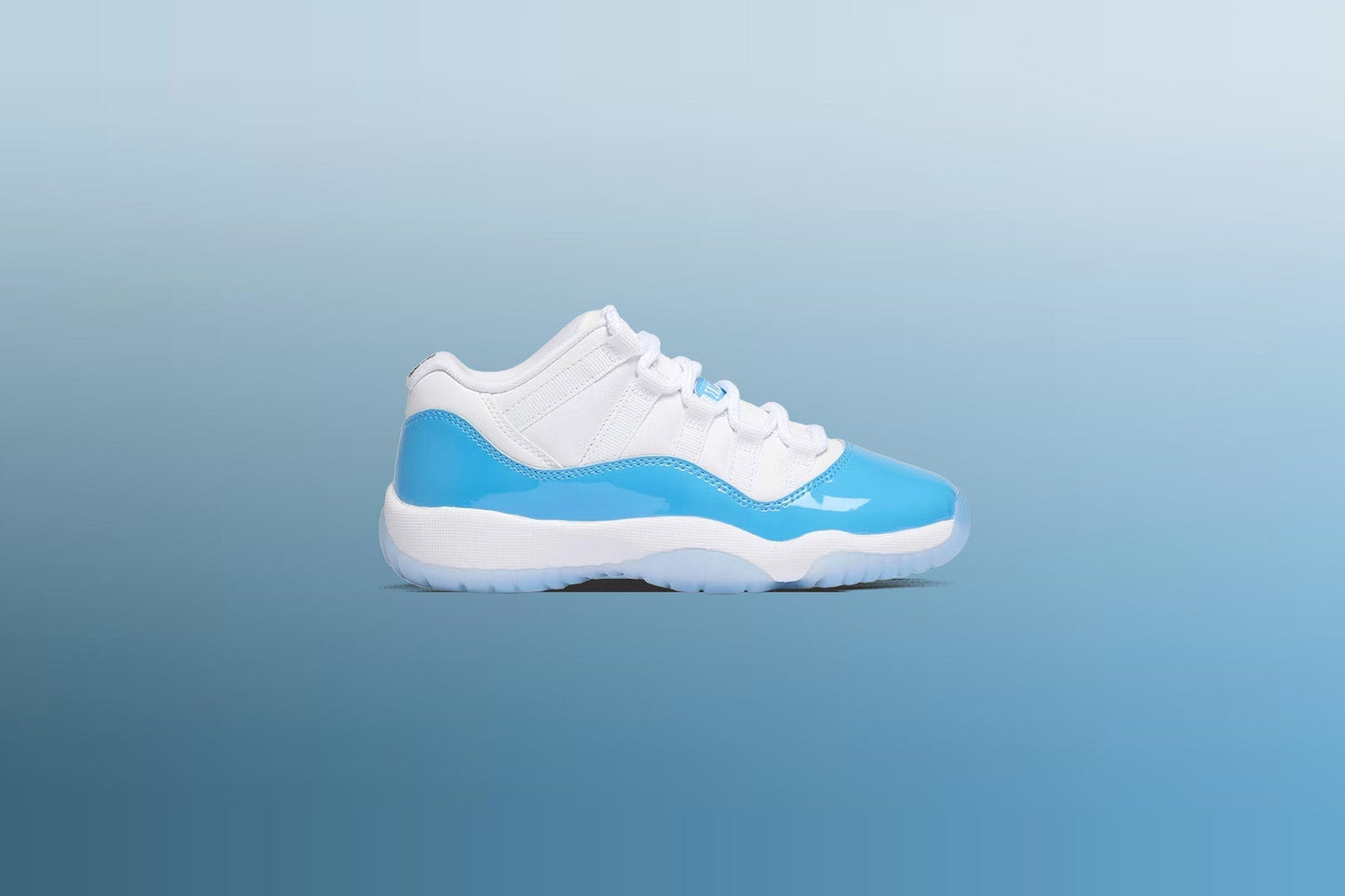 Air Jordan 11 Retro Low 'University Blue' (GS) - White/University Blue/Black