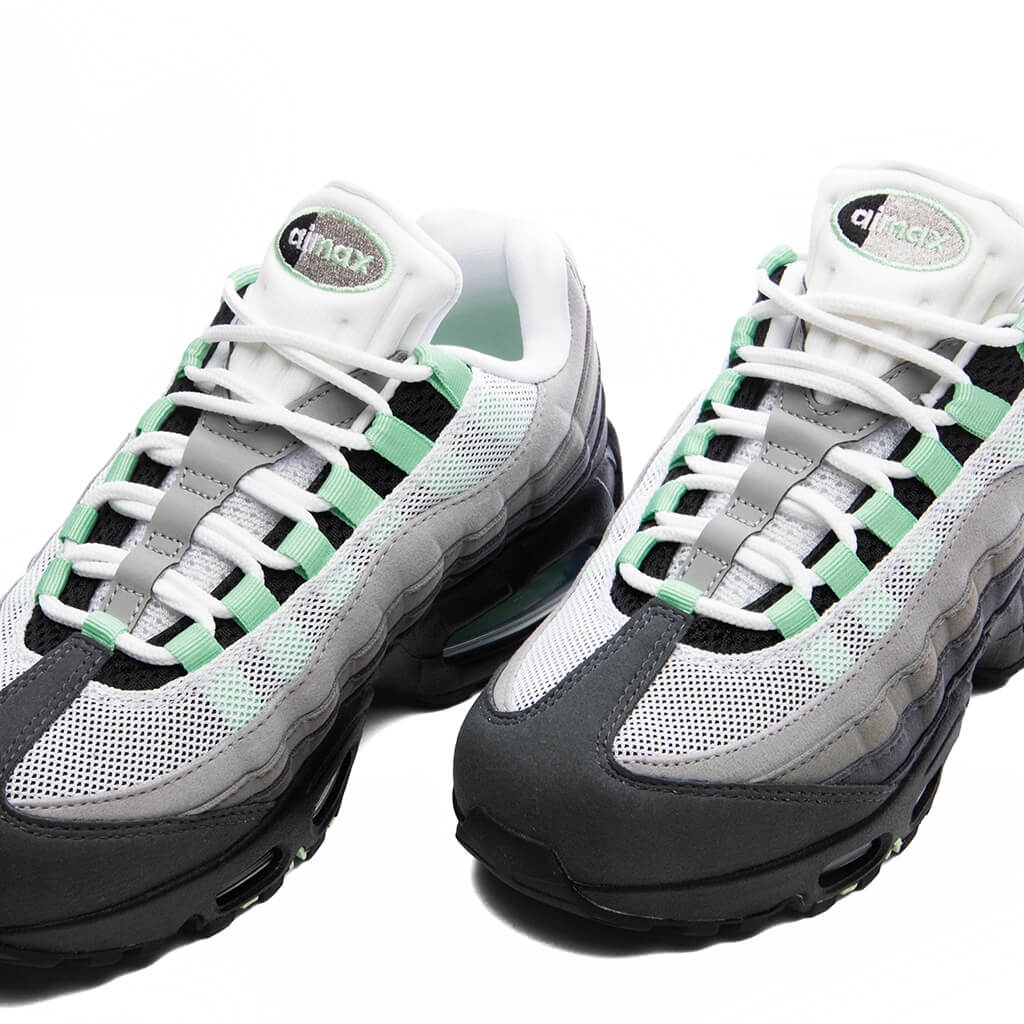 Women's Air Max 95 OG 'Fresh Mint' - Black/Fresh Mint/White/Medium Grey