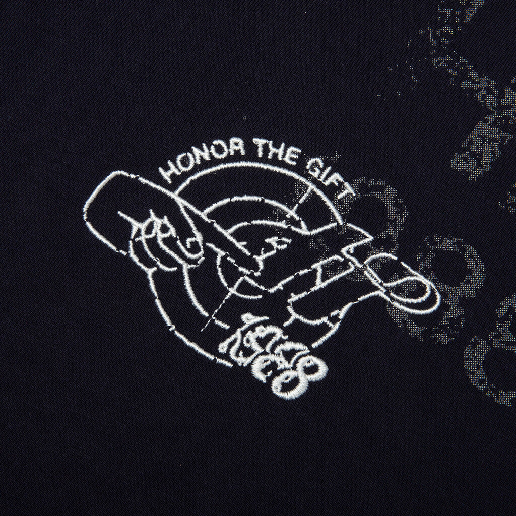 Beauty In The Struggle S/S Tee - Black