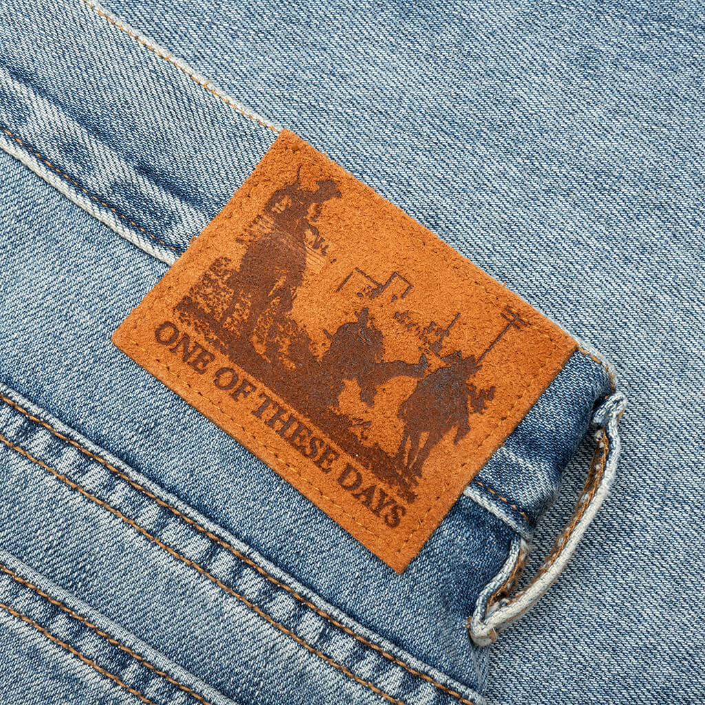 Better Days Straight Leg Jeans - Washed Denim