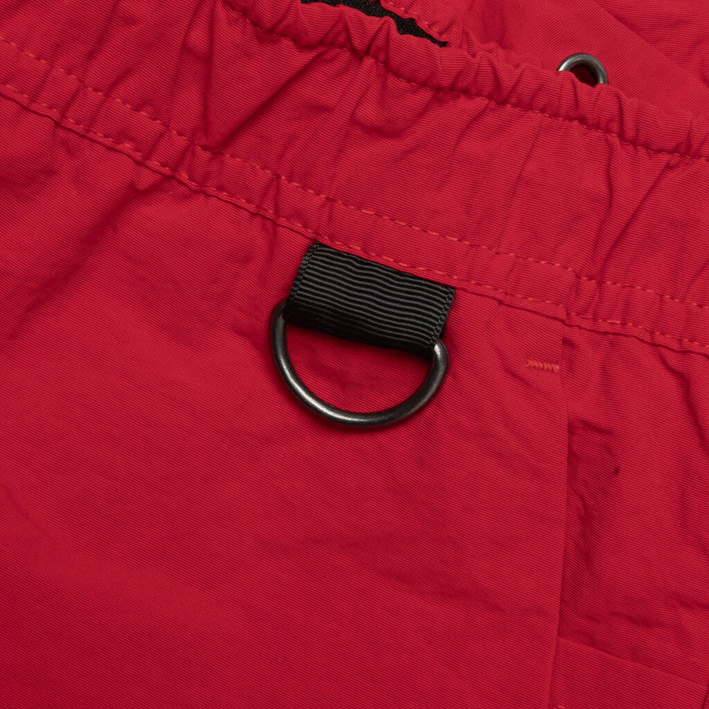 Breeze Short - Pompeian Red