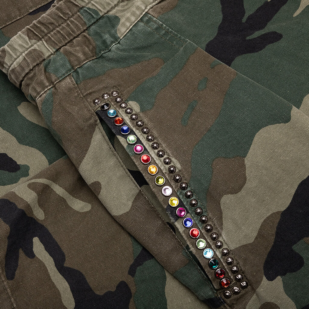 Camo Pleated Cargo Shorts - Camo