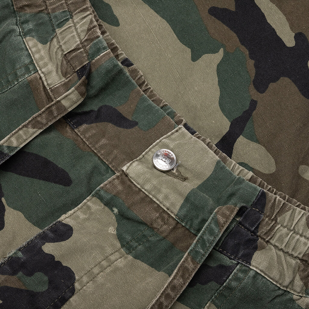 Camo Pleated Cargo Shorts - Camo