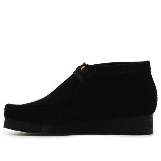 (WMNS) Clarks Wallabee Boots Suede 'Black' 26155521