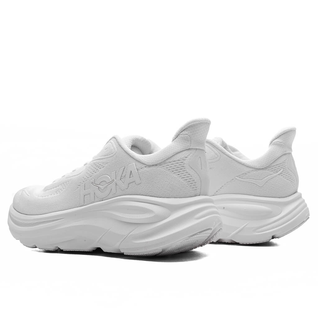 Clifton 10 - White