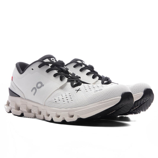 Cloud X 4 - Ivory/Black