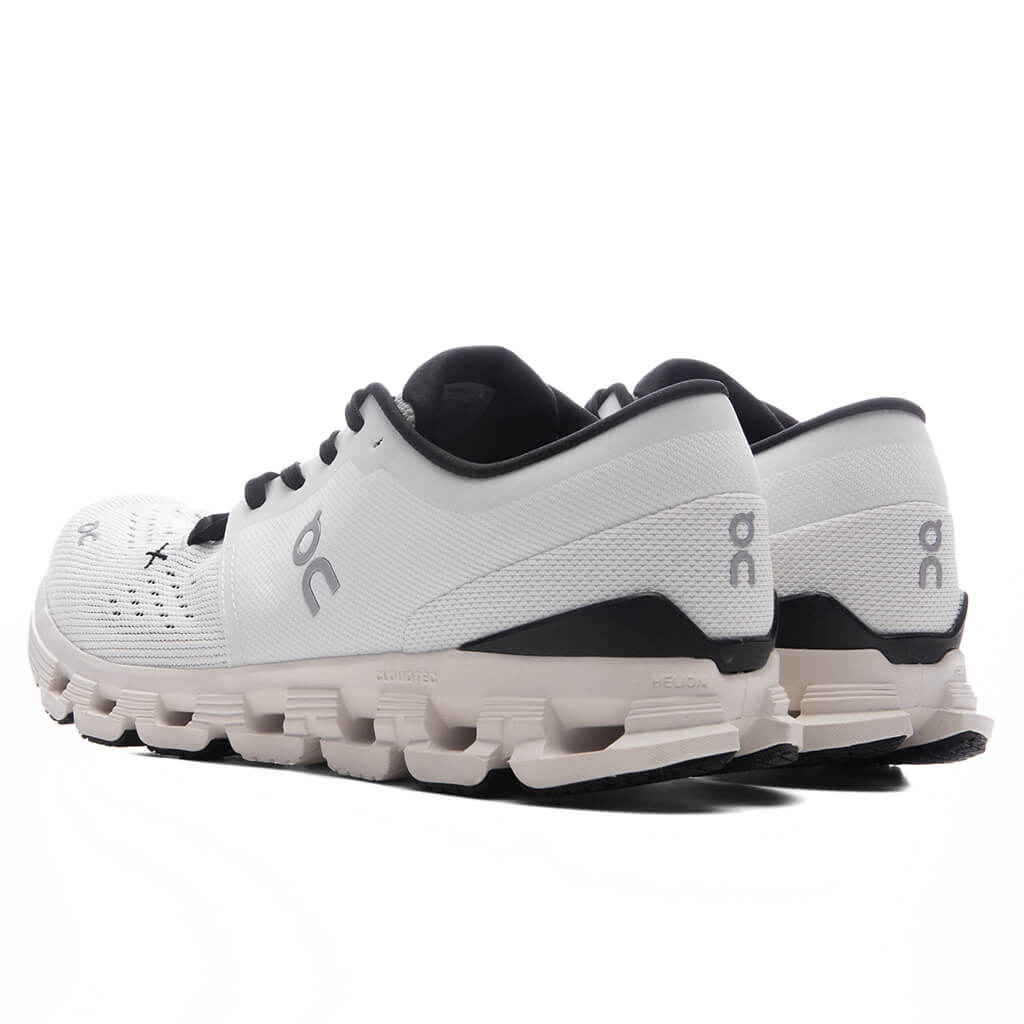Cloud X 4 - Ivory/Black