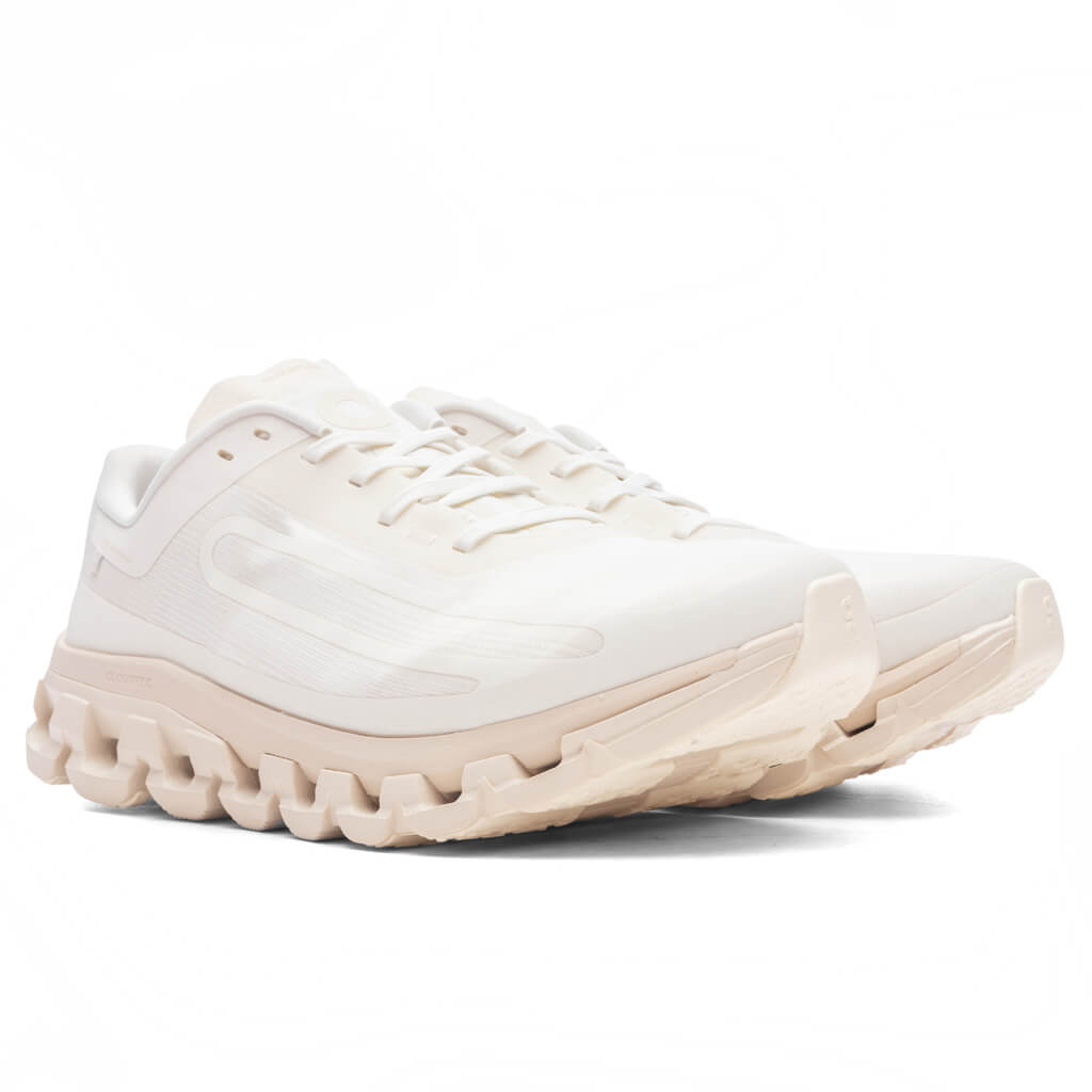 Cloudflow 4 - White/Moon