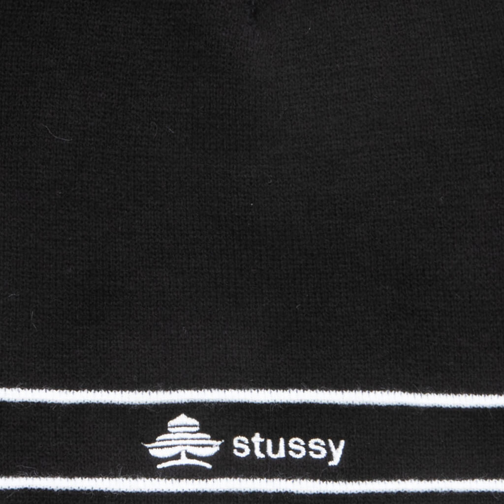 Clover Skullcap - Black