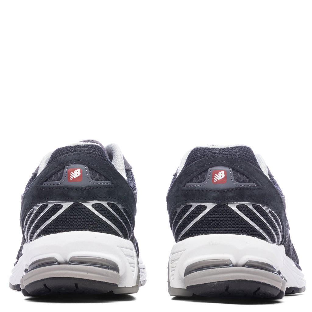 Comme des Garcons Homme x New Balance 860 - Black/Grey