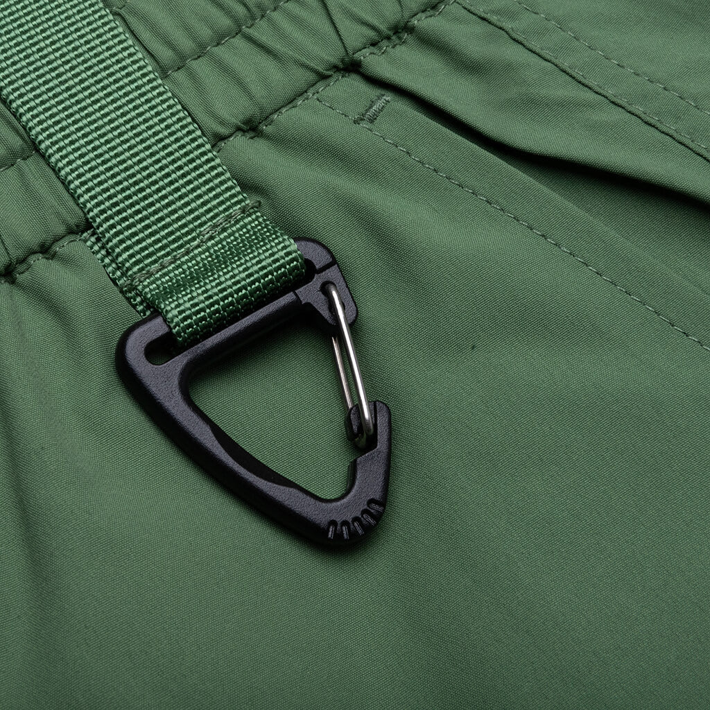 Curve Shorts - Vineyard Green