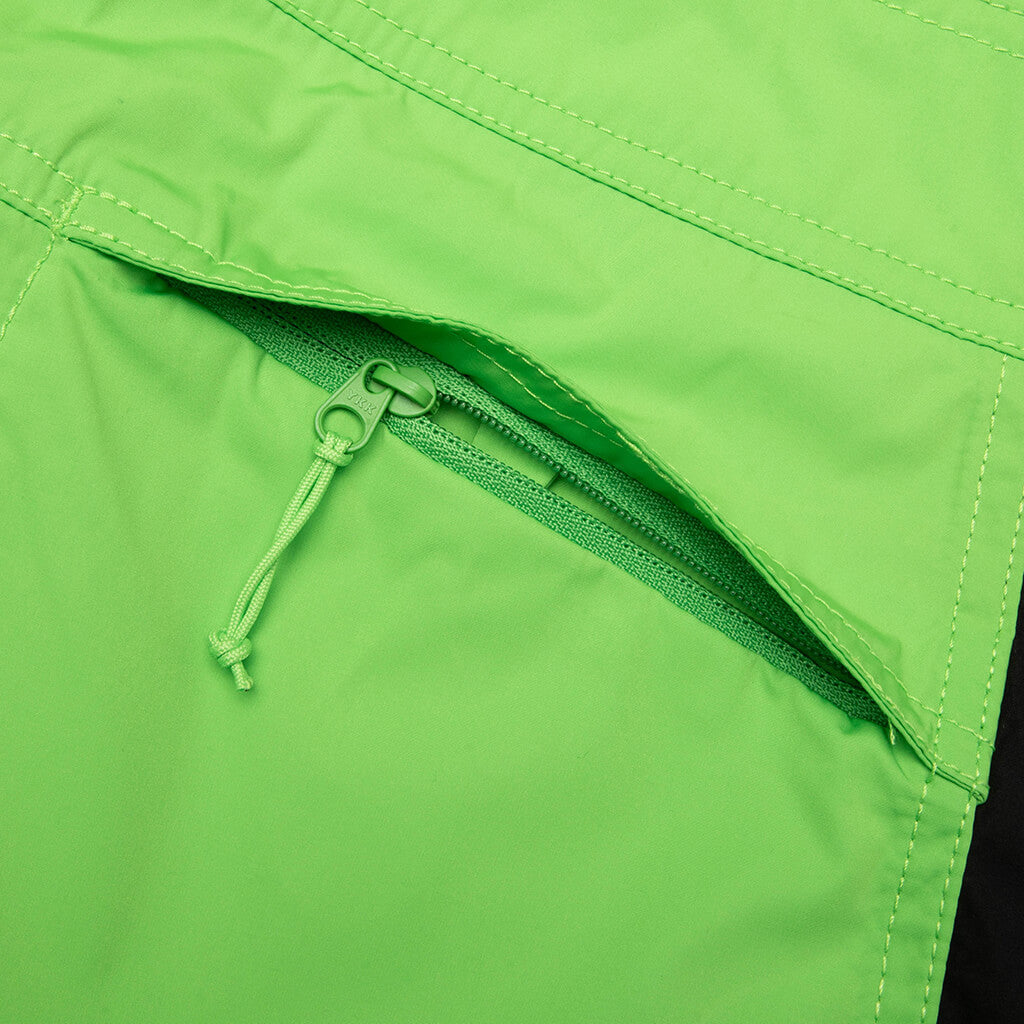 Curved Panel Board Short - Green