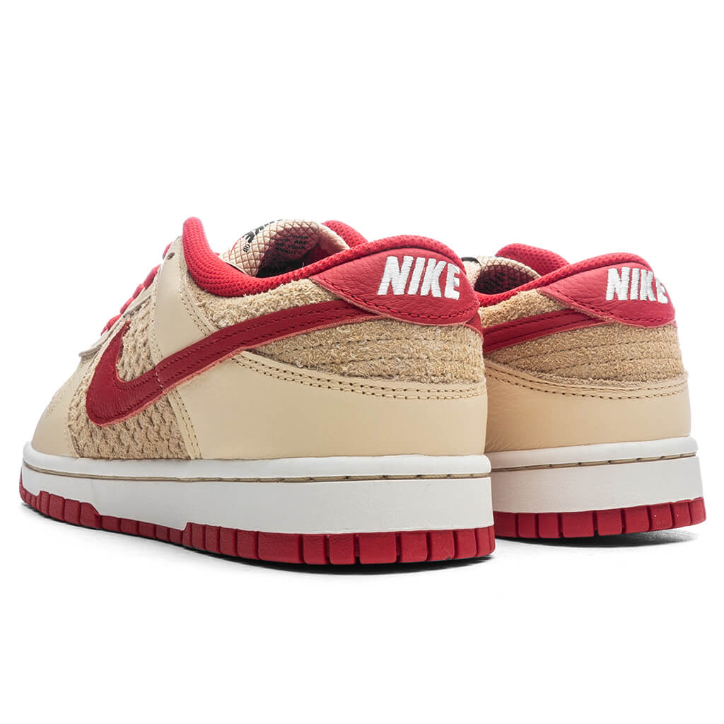 Dunk Low Retro SE 'Strawberry Waffle' - Pale Vanilla/University Red/Sail/Wheat