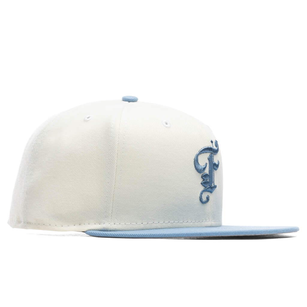 Feature x New Era OE Fitted Cap - Off-White/Birdseye Blue
