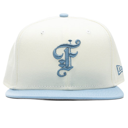 Feature x New Era OE Fitted Cap - Off-White/Birdseye Blue