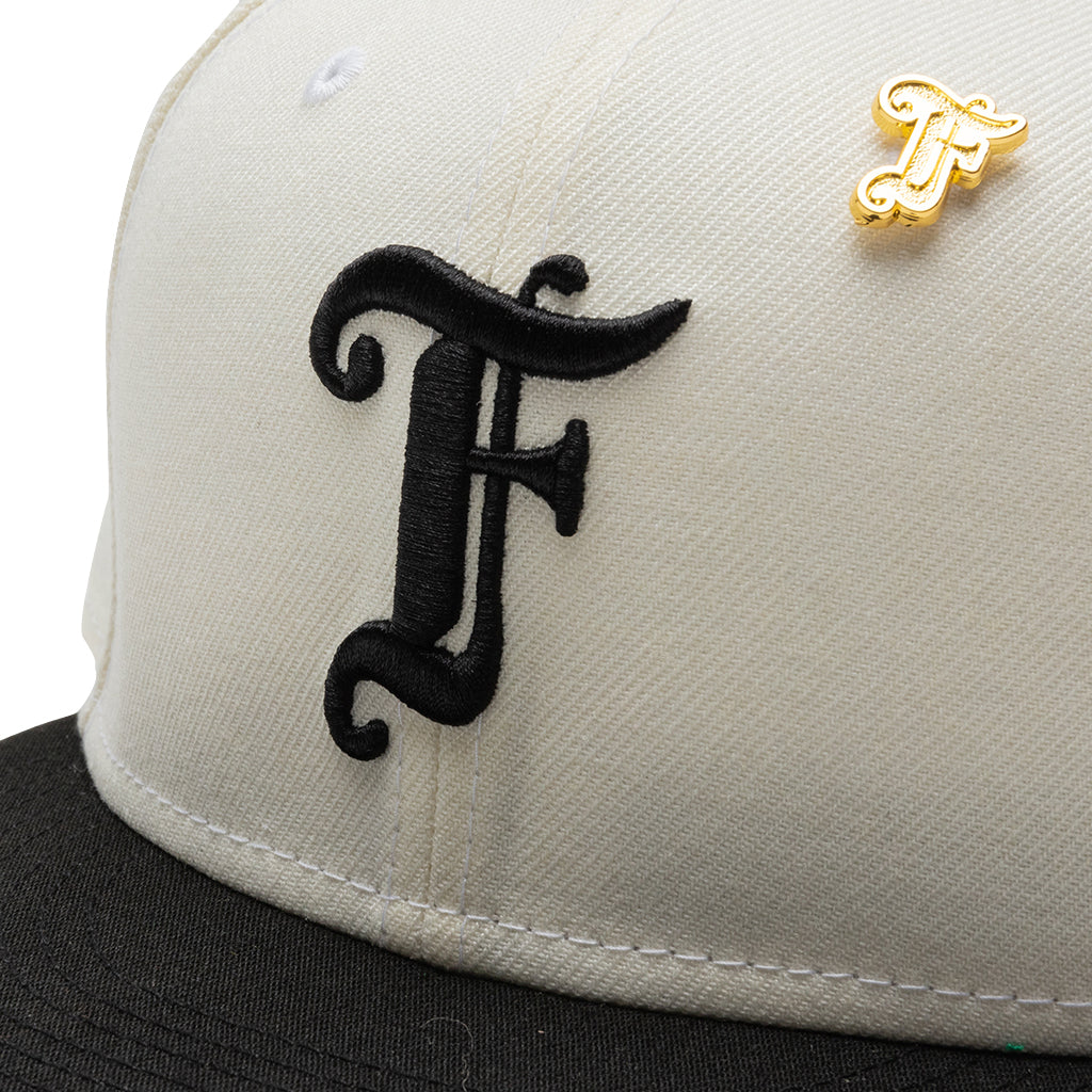 Feature x New Era Old English F Snapback Hat w/ Pin - Chrome White/Black
