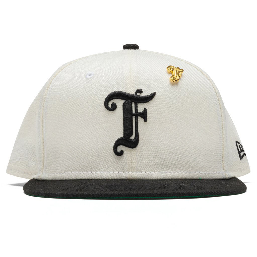 Feature x New Era Old English F Snapback Hat w/ Pin - Chrome White/Black