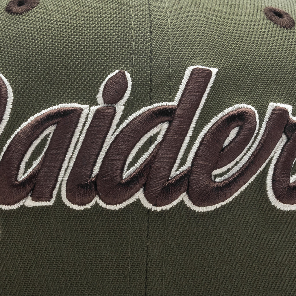 Feature x New Era 59FIFTY Fitted Las Vegas Raiders - New Olive/Stone