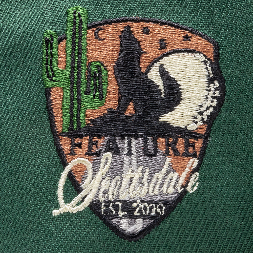 Feature x New Era 59FIFTY Fitted Old English F Scottsdale - Mountain Pine Green/Old Gold