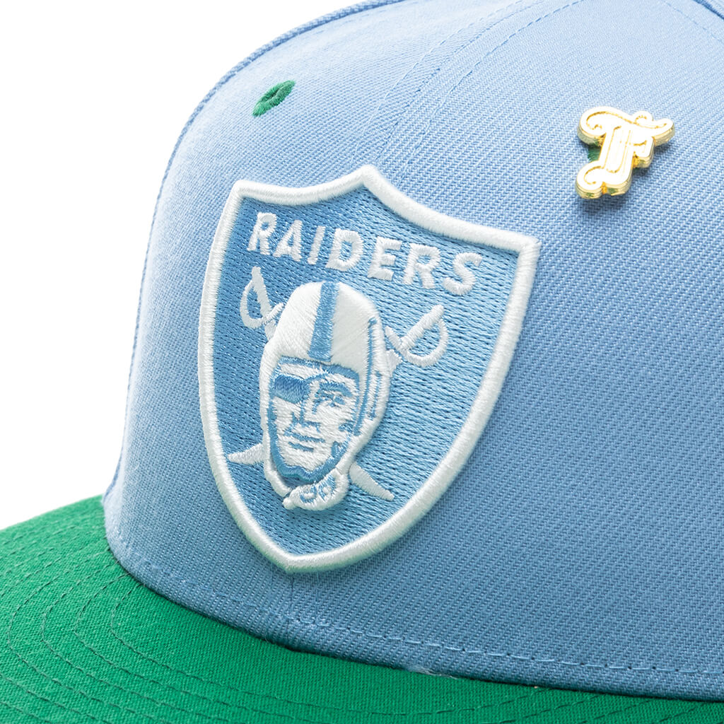 Feature x New Era "Earth" Las Vegas Raiders Fitted - Birdseye Blue/Kelly Green