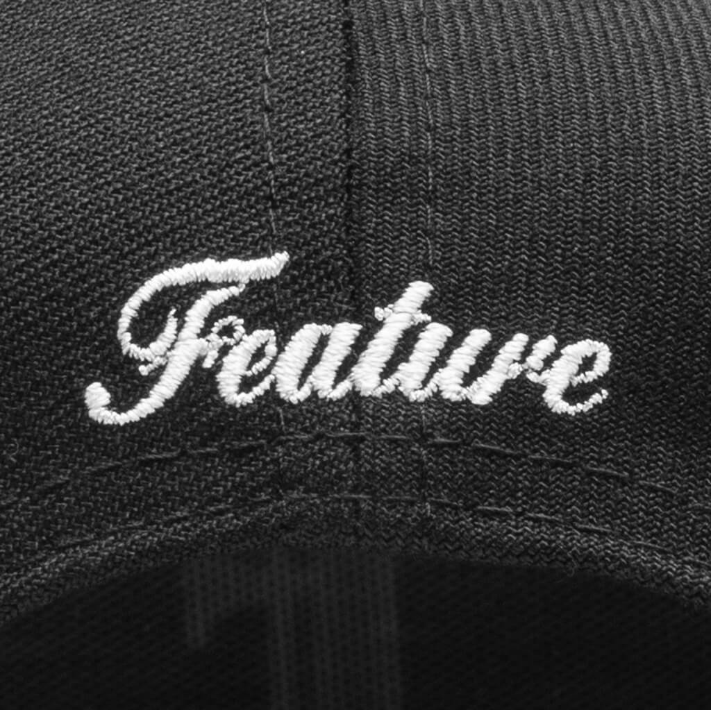 Feature x New Era 9FIFTY Curved A-Frame Old English F Snapback - Black