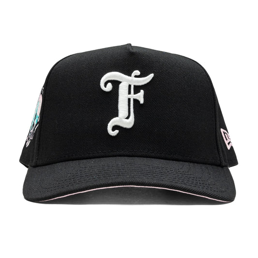Feature x New Era 9FIFTY A-Frame Old English F La Jolla - Black/Pink