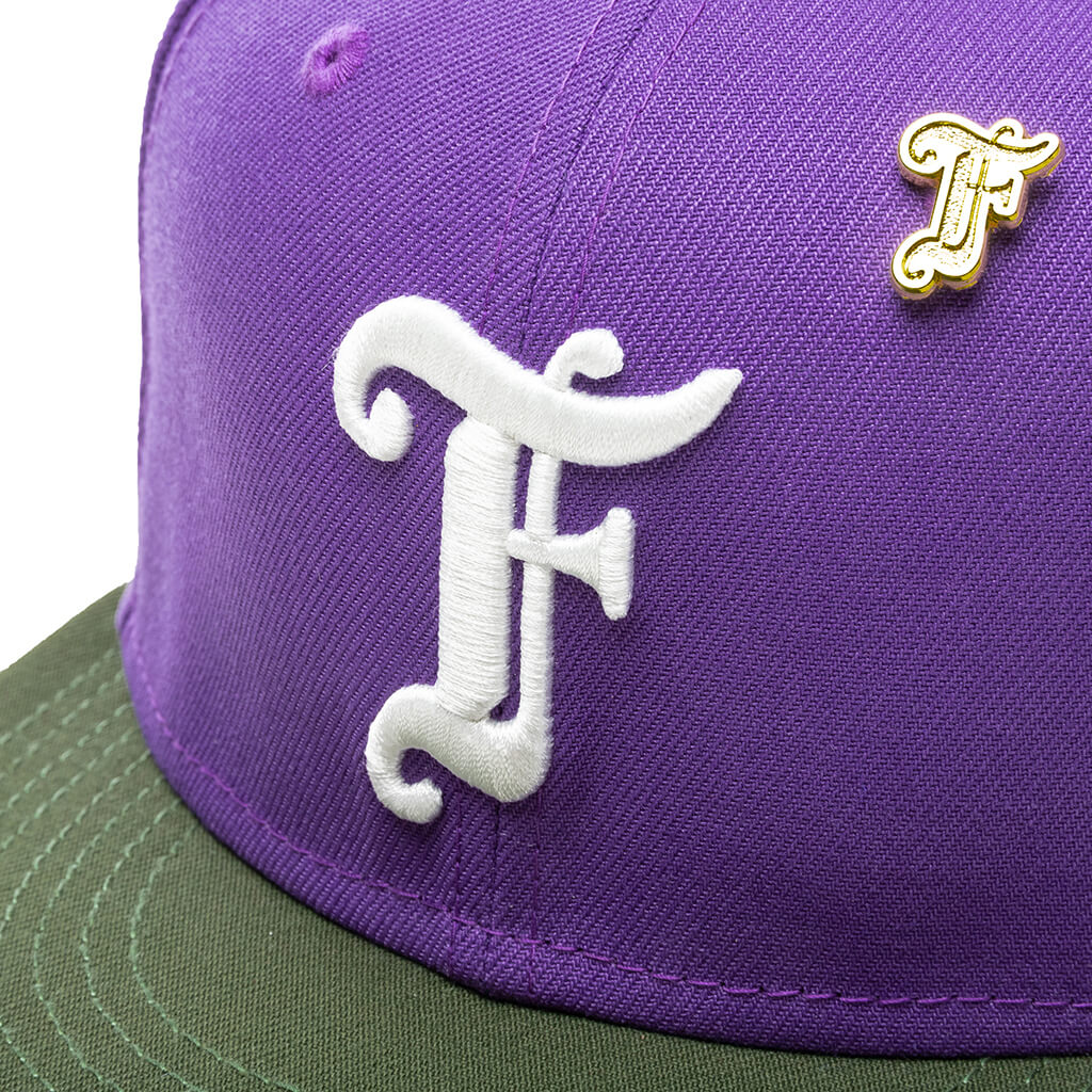 Feature x New Era Old English F Snapback Hat w/ Pin - Varsity Purple/Rifle Green