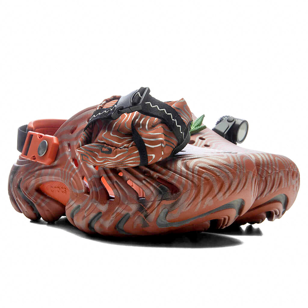 FEATURE x Crocs Echo II - Spice