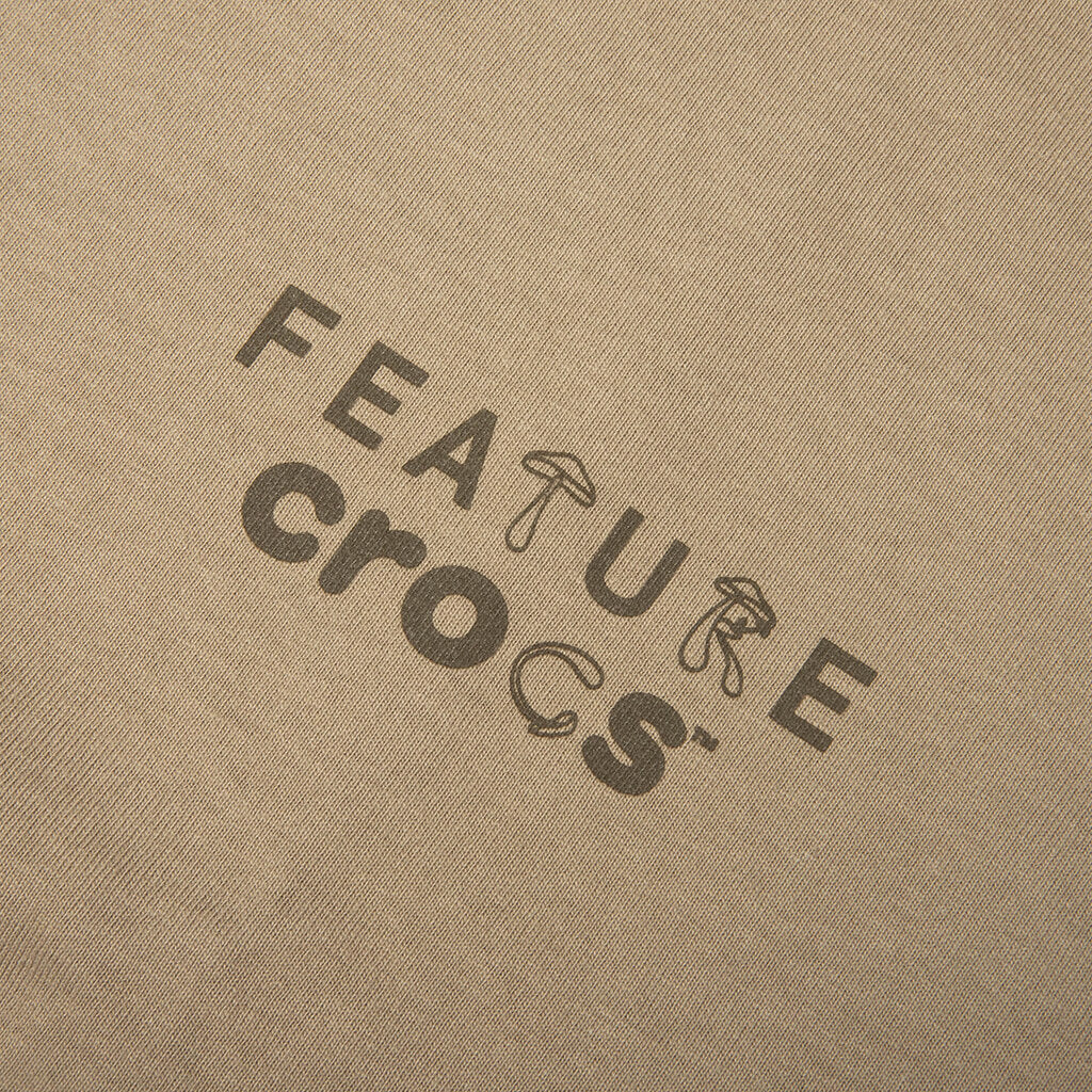 FEATURE x Crocs Fungi Tee - Tree House